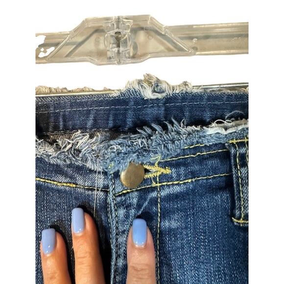 The Factory Blue Fringe Raw Hem Ripped Casual Denim Jeans Women Sz 28 - Picture 8 of 11